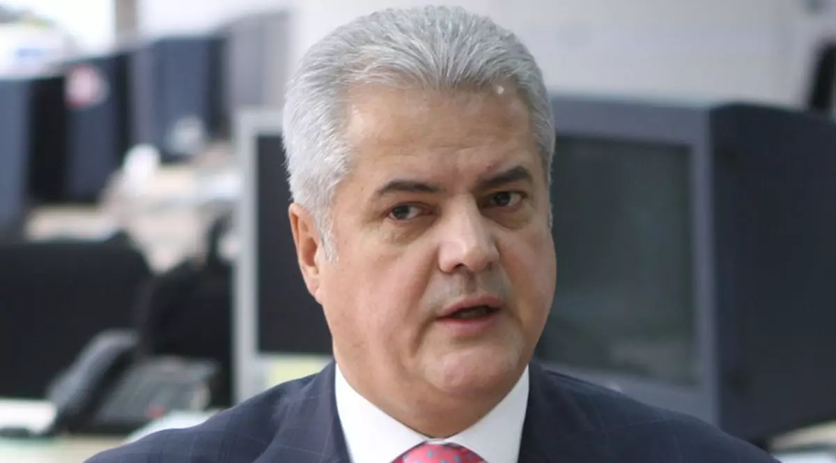 Năstase: "Băsescu se comportă de parcă ar fi trăit în exil în ultimii ani" 