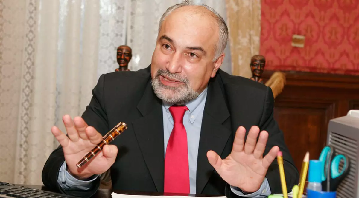 Vosganian: "Avem cel mai bogat Guvern de după Al Doilea Război Mondial"