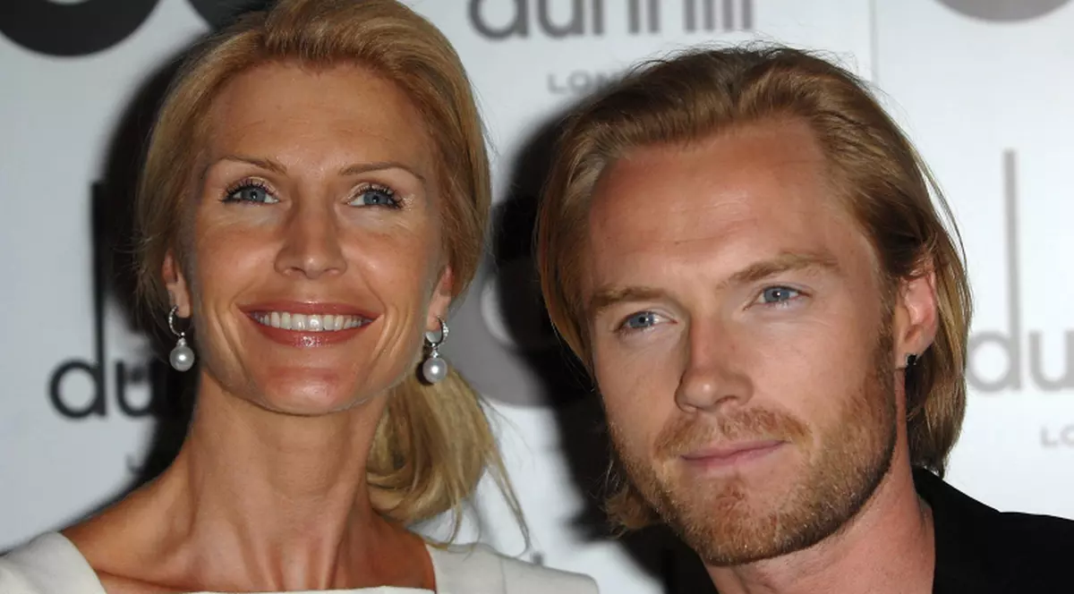Ronan Keating divorţează pentru o femeie mai tânără