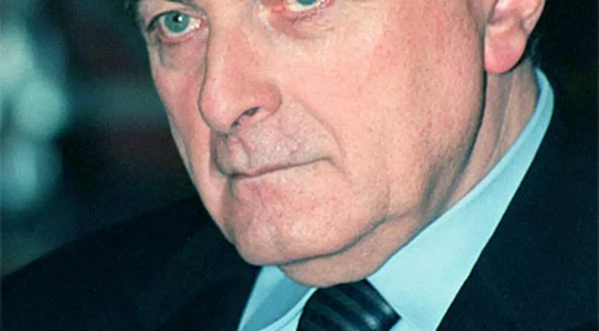 Adrian Vasilescu, consilier BNR: "Soluţia Guvernului e răul cel mai mic"