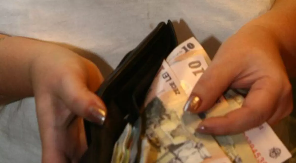 Abonamentul la serviciile de internet şi televiziunile prin cablu, majorate cu 25 de lei