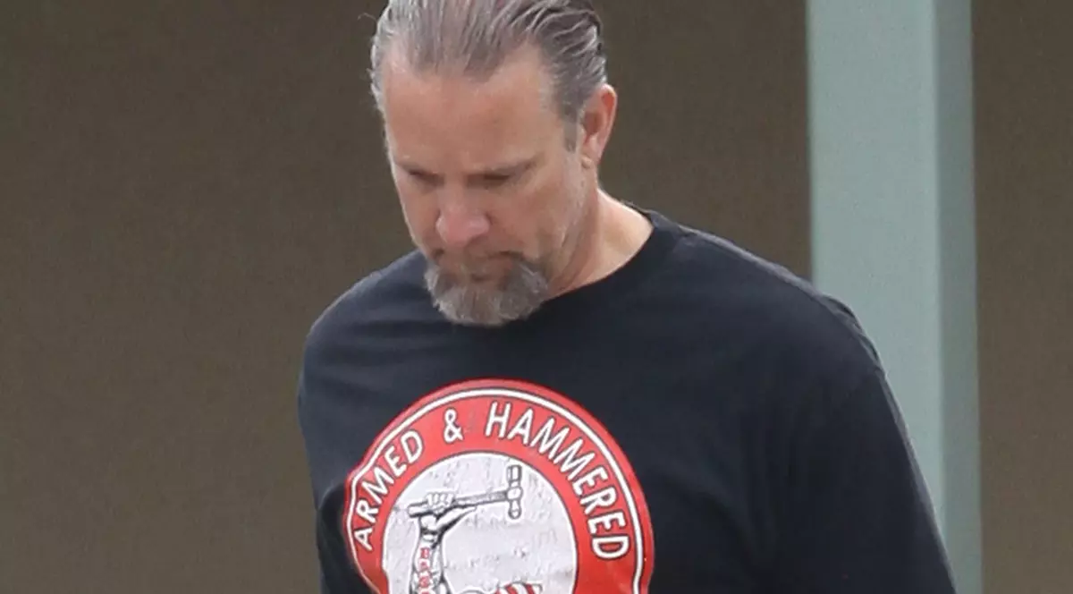 Jesse James se credea doctor nazist şi experimenta pe animale