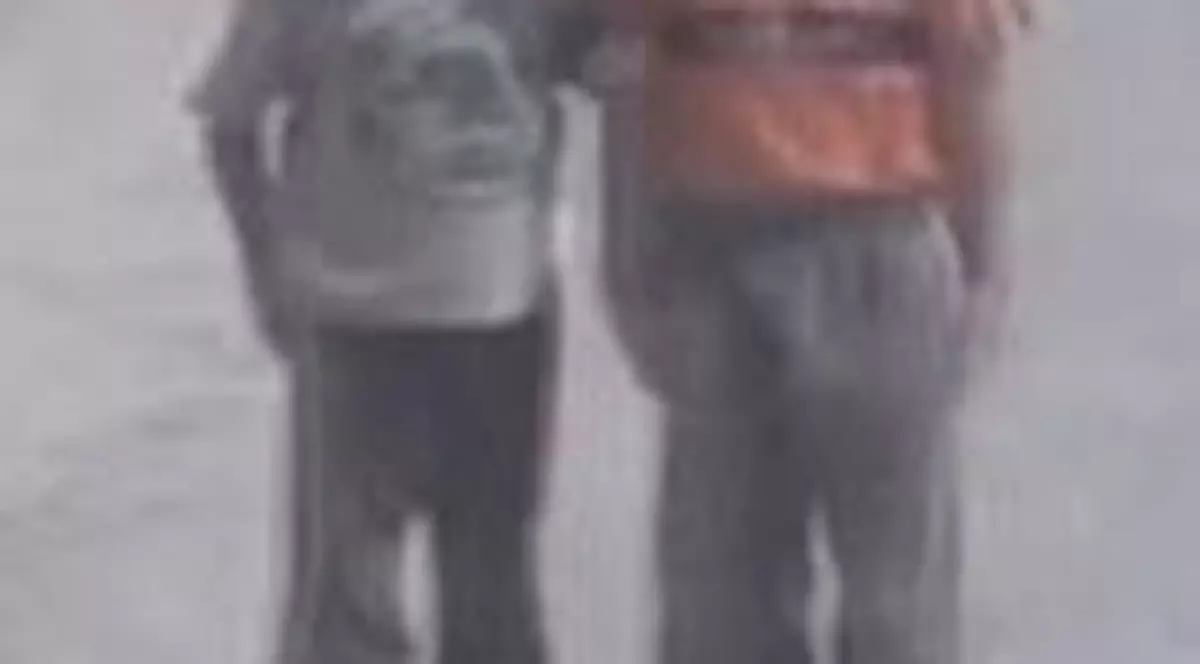 Video | Soldaţii americani umilesc copiii irakieni