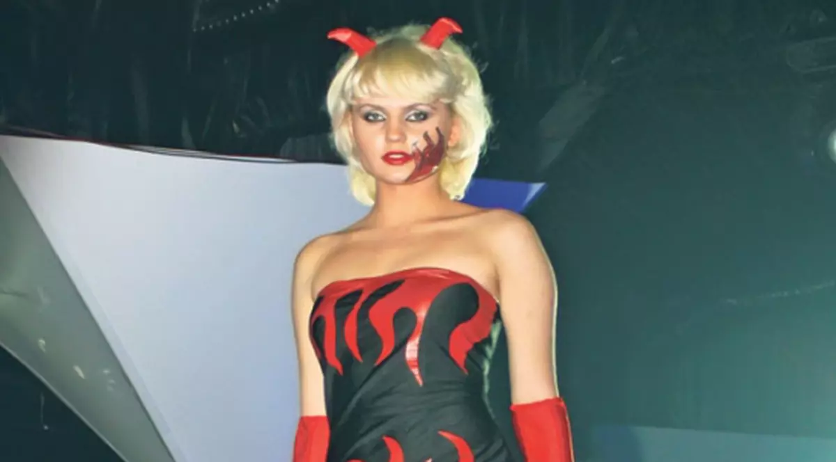 Ciprian, ţi-a picat cu tronc Elena?