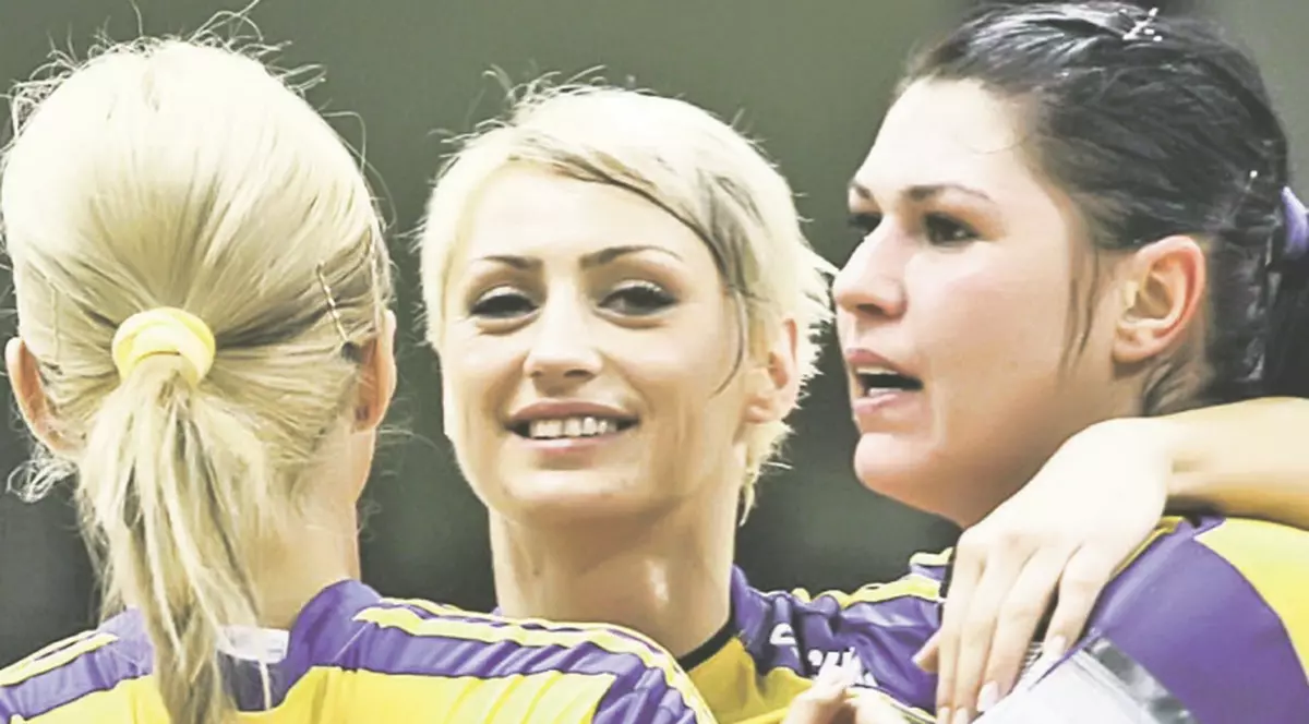 Handbalistele de la Oltchim, către fani: «Nu ne abandonaţi!»