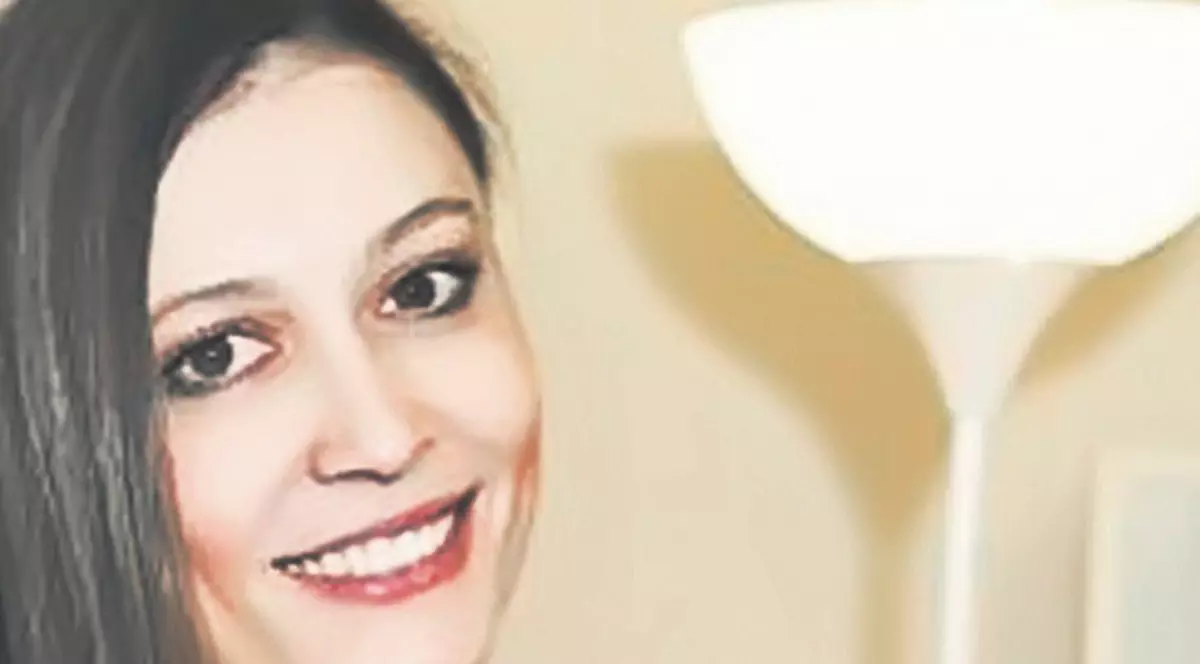 Ea îi încalţă pe Nicolas Cage şi pe Matt Damon