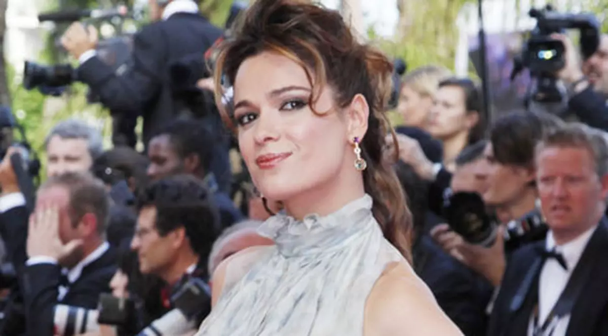 Ilie Năstase neagă că ar avea o relaţie cu Mar Saura: «Țiriac m-a aşezat lângă ea»