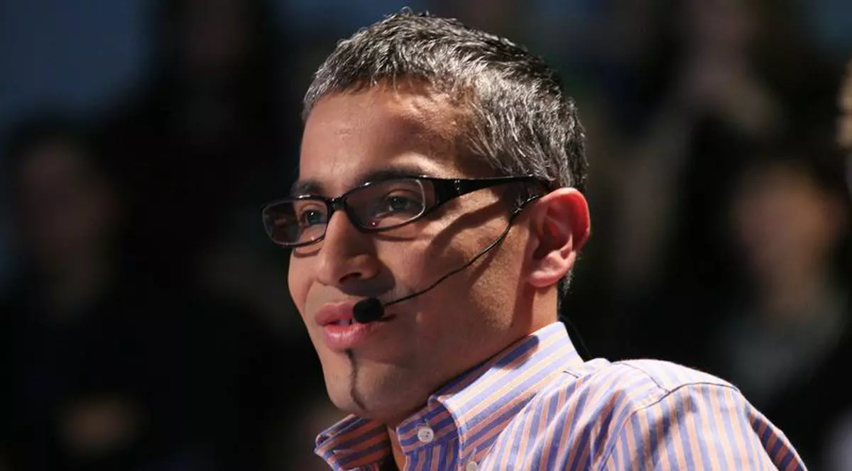 Wilmark, vizitat de soţie în Mexic