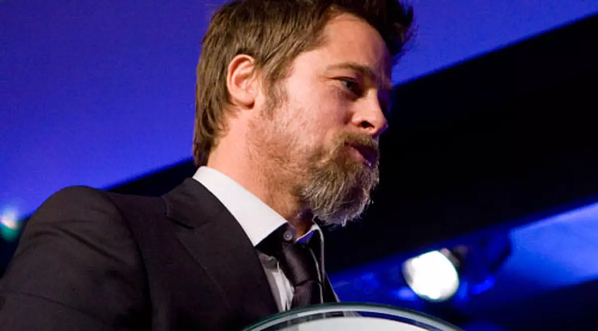 Brad Pitt sprijină candidatura SUA pentru organizarea CM 2018