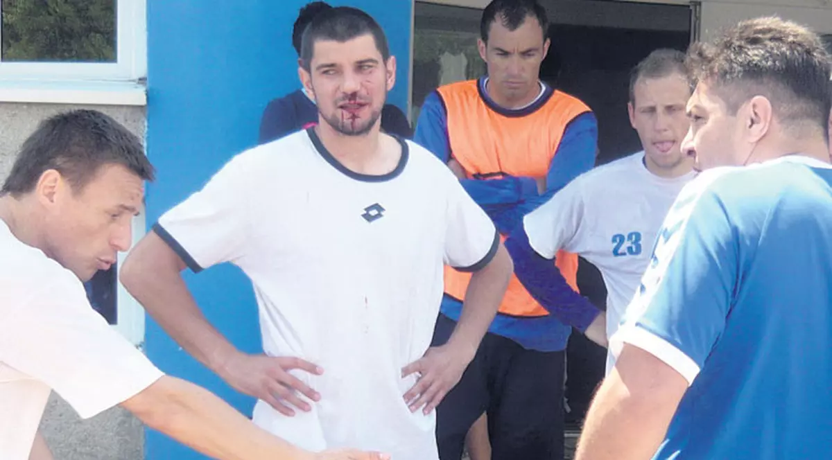 Paşcovici s-a bătut cu şeful suporterilor Farului