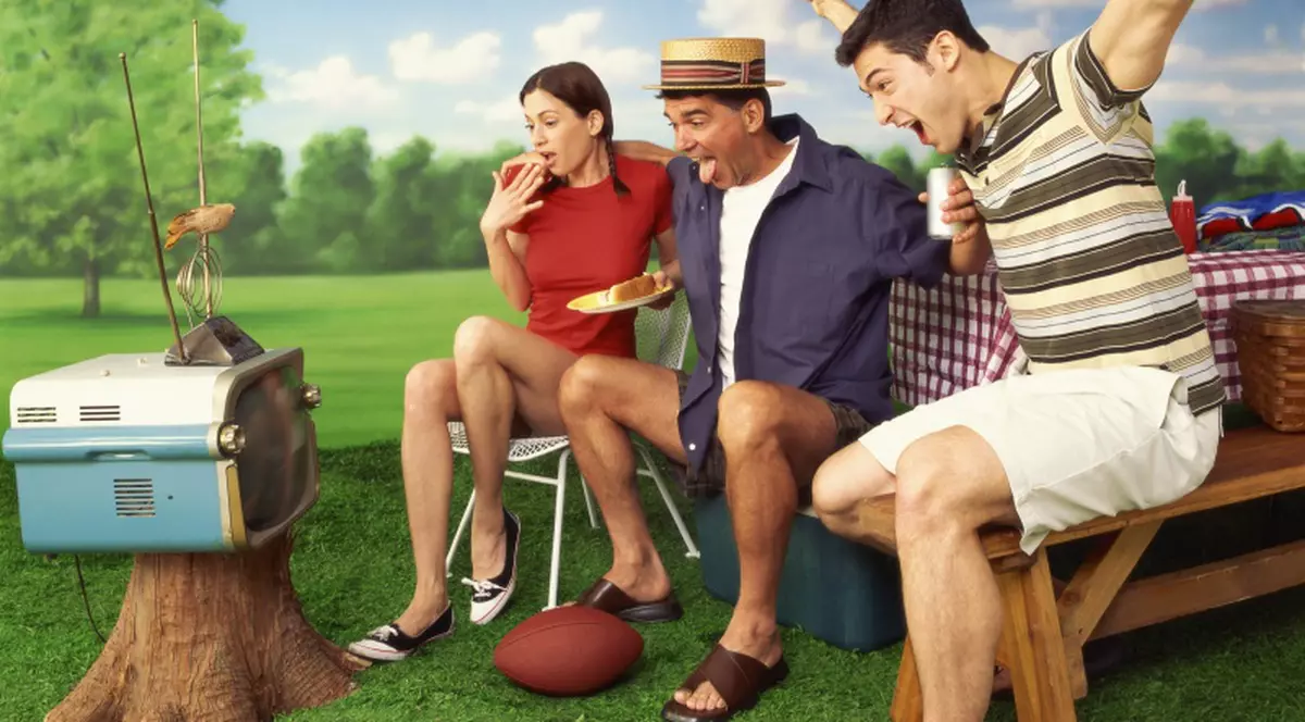 Şase moduri prin care să-l scoţi din minţi în timpul Cupei Mondiale