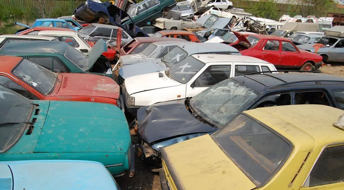 Guvernul alocă încă 30.000 de vouchere pentru programul Rabla