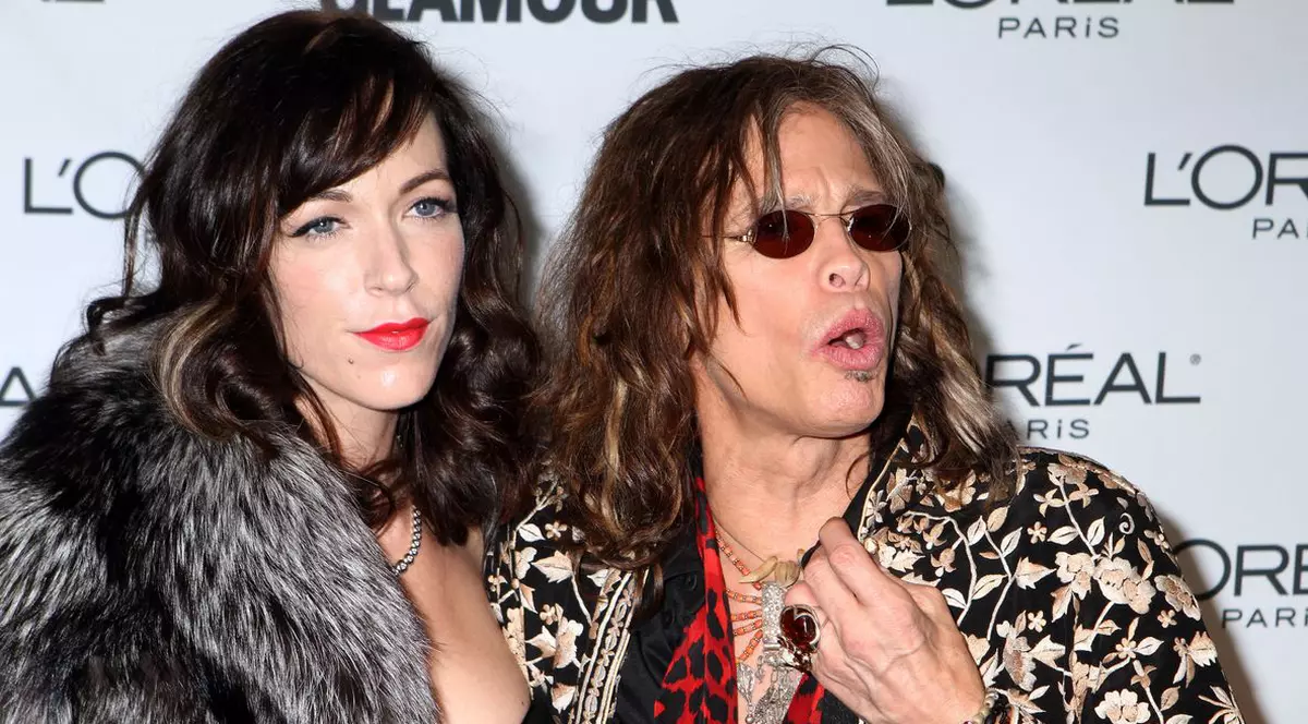 Pretenţiile lui Steven Tyler: iaurt cu vanilie, pudră proteică şi varză