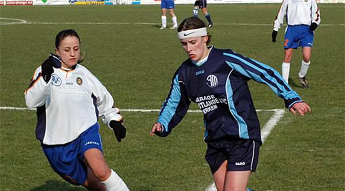 Asistenta medicală care e îndrăgostită de fotbal