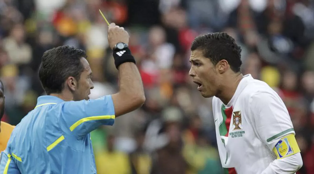 Portugalia cere anularea cartonaşului galben primit de Ronaldo
