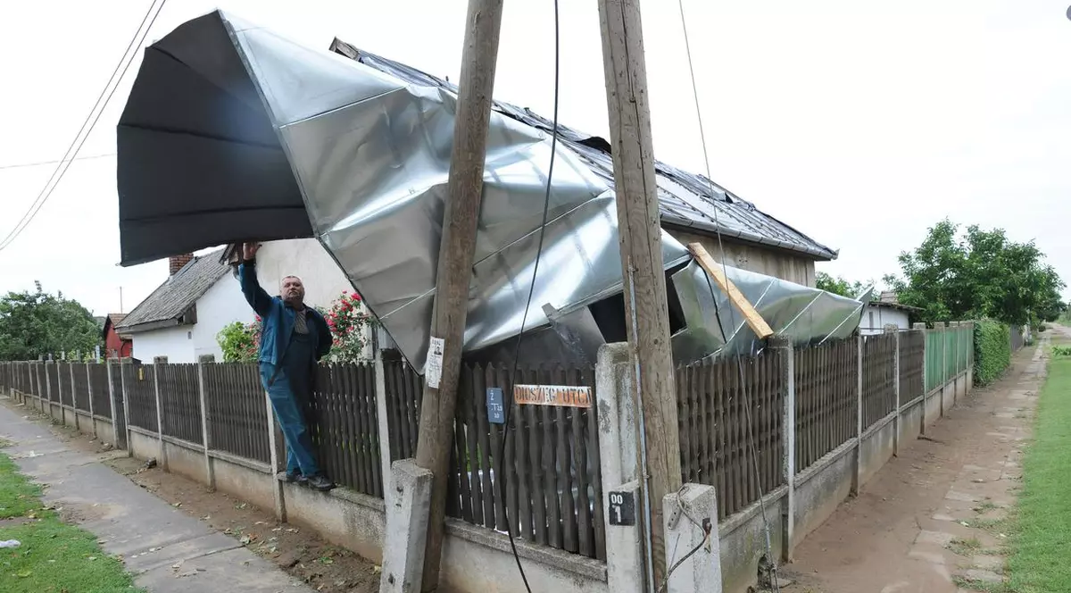 Pagube de peste 350 de milioane de euro din cauza inundaţiilor, în Ungaria
