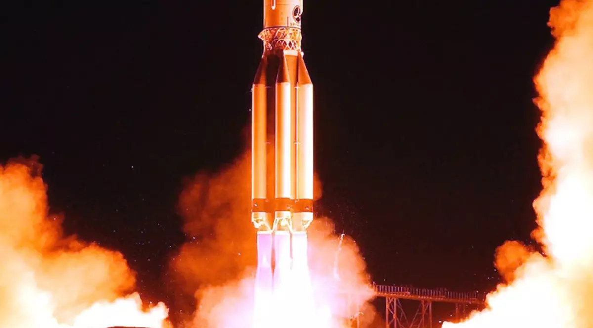 Rusia a lansat un satelit cu radar german 