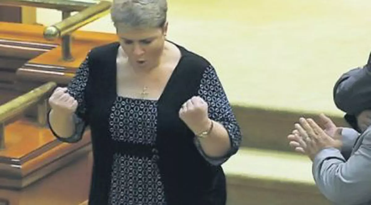 Este oficial. Teo Trandafir a fost propusă pentru excluderea din PD-L