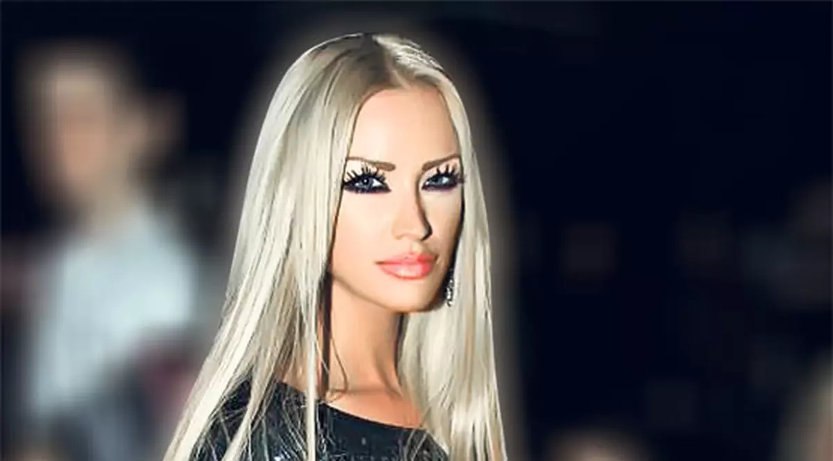 Bianca Drăguşanu: „Cu Adrian Cristea sunt încă în tatonări, probabil vom fi împreună"