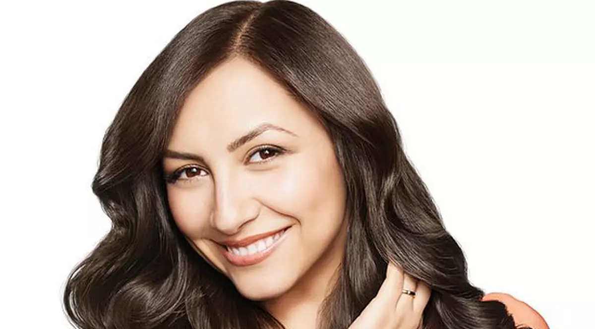 Andra este noua imagine Garnier