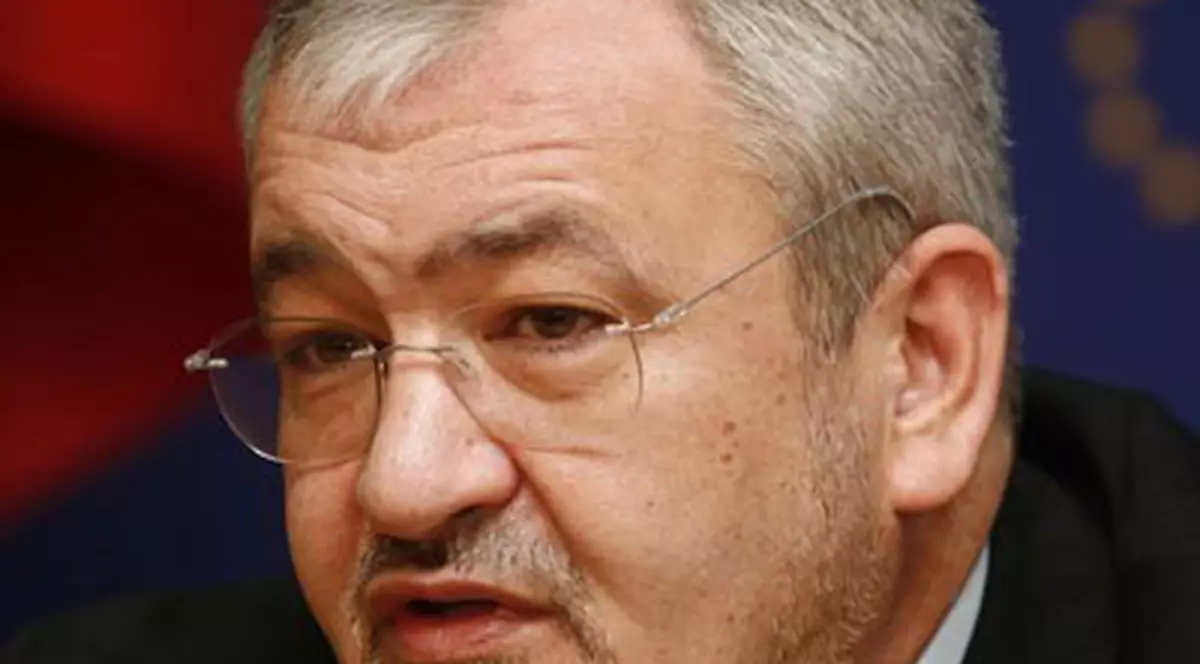 Ministrul Sebastian Vlădescu: "Banii de la FMI vin pe 1 iulie"