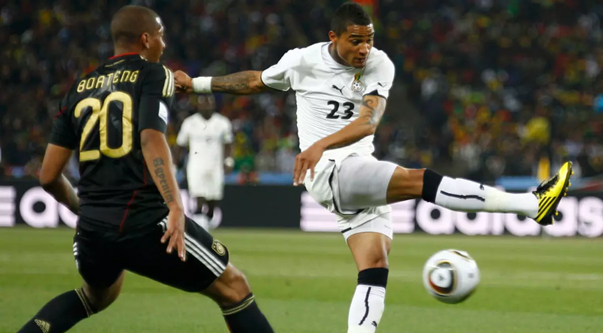Prince Boateng, pe urmele lui Mutu: are 13 tatuaje