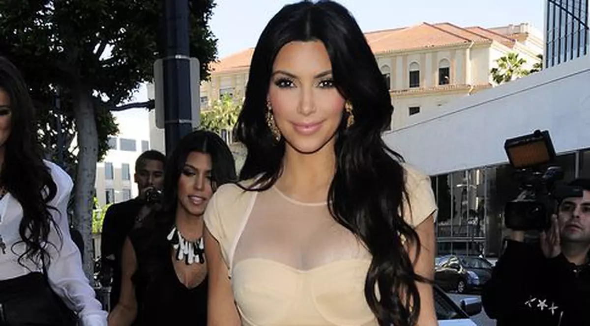 Kim Kardashian va avea statuie de ceară la Muzeul Madame Tussauds 