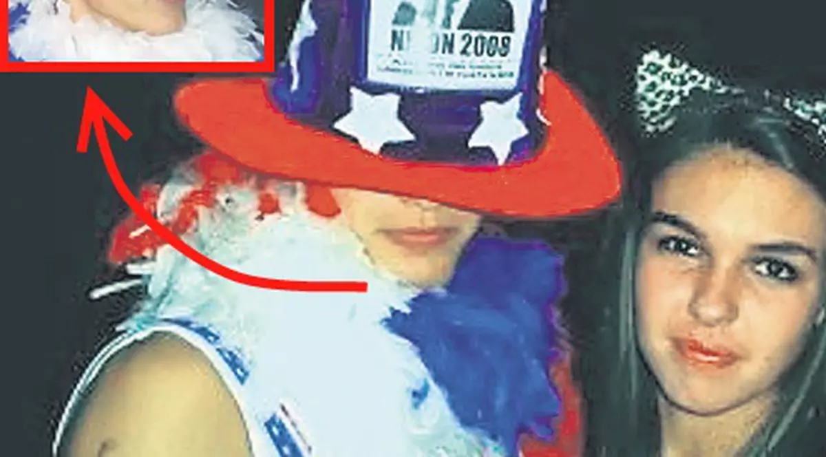 Fiul lui Năstase, cu zvastică pe braţ