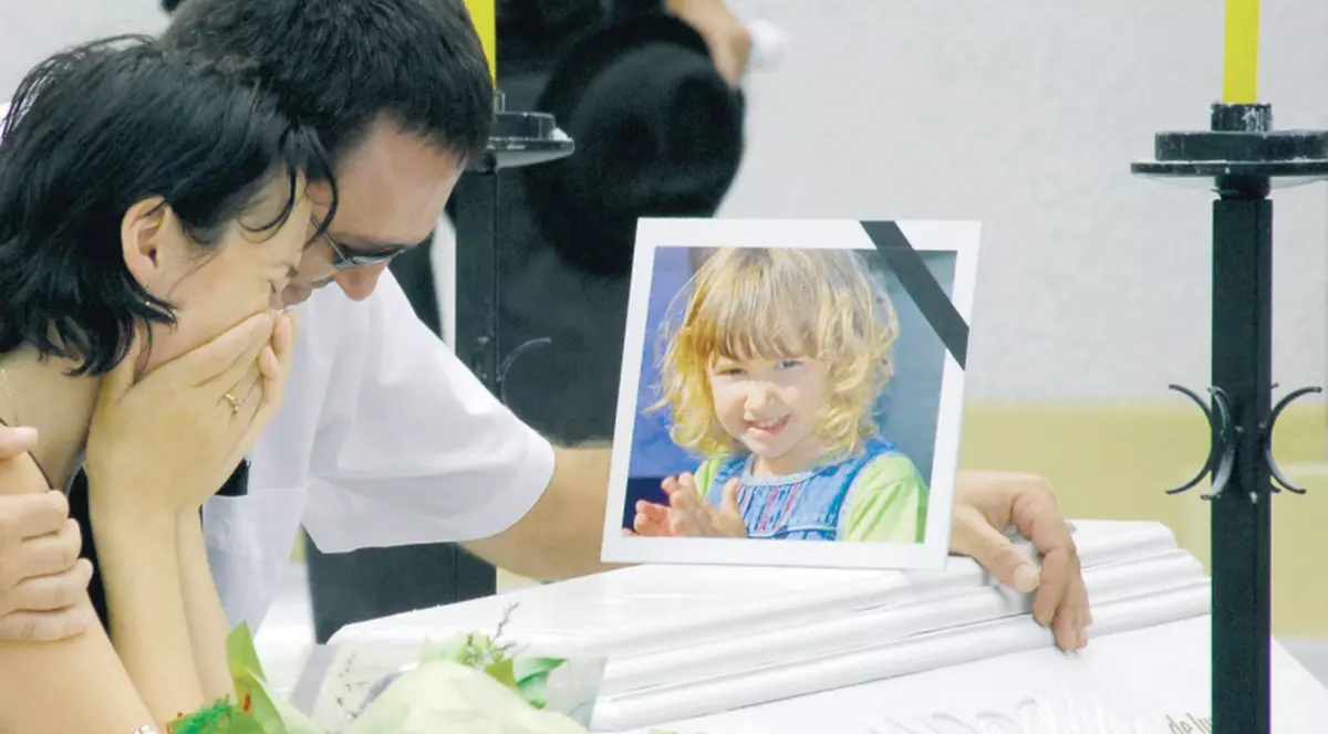 "Am văzut cum a murit zdrobită"