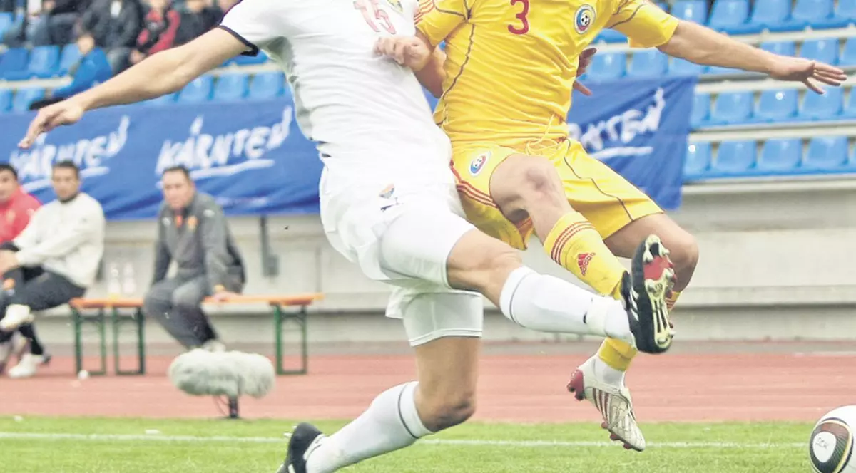 Praf! România-Macedonia 0-1