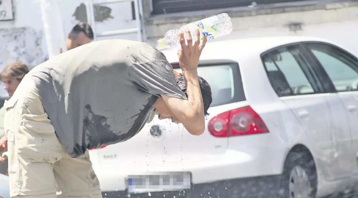 Uuuf, ce cald e în Bucureşti!