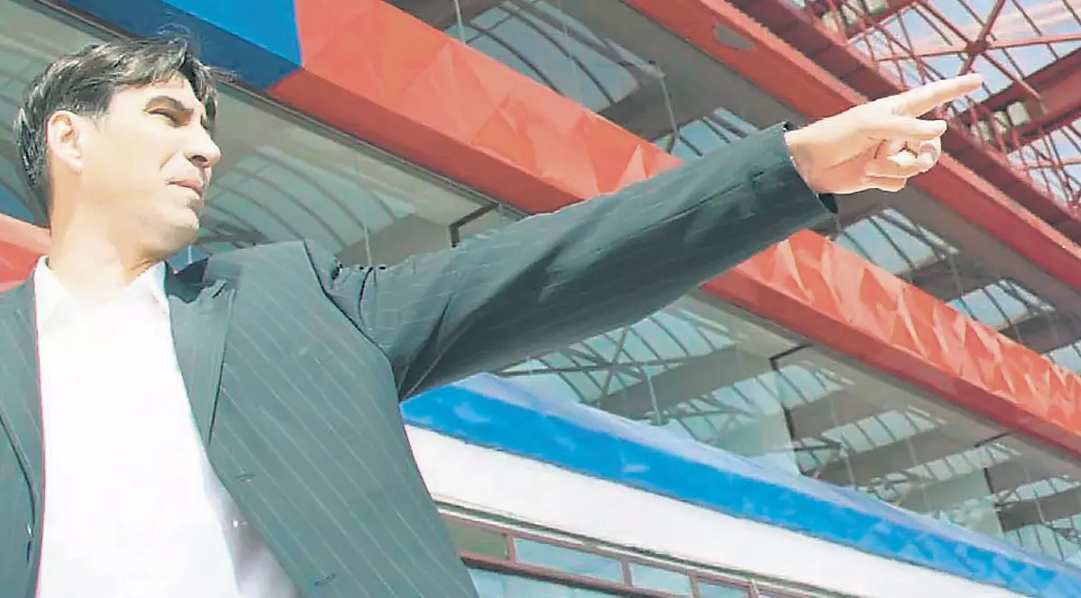 Viorel Păunescu, fostul preşedinte al Stelei: «Piţi vrea performanţă»