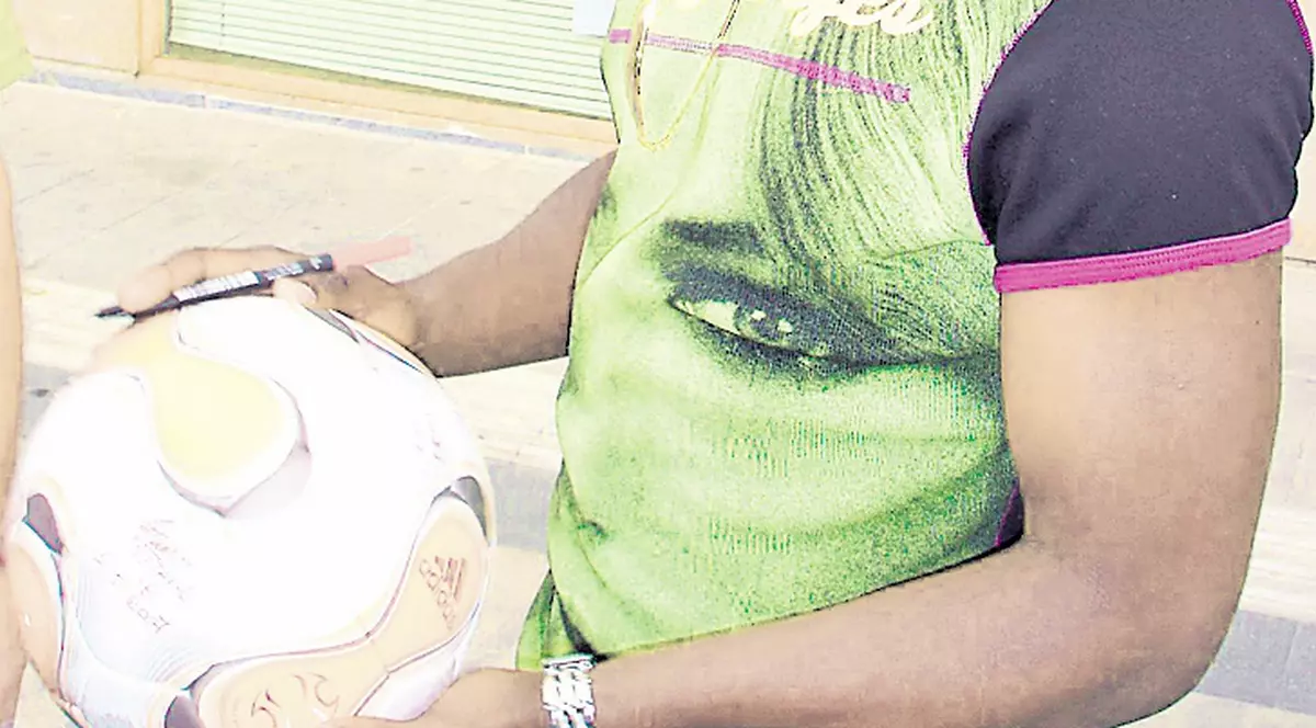 U. Craiova a angajat un atacant gabonez