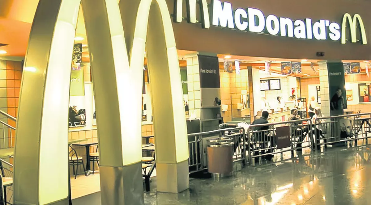 Moştenitorul McDonald’s jefuit de români?