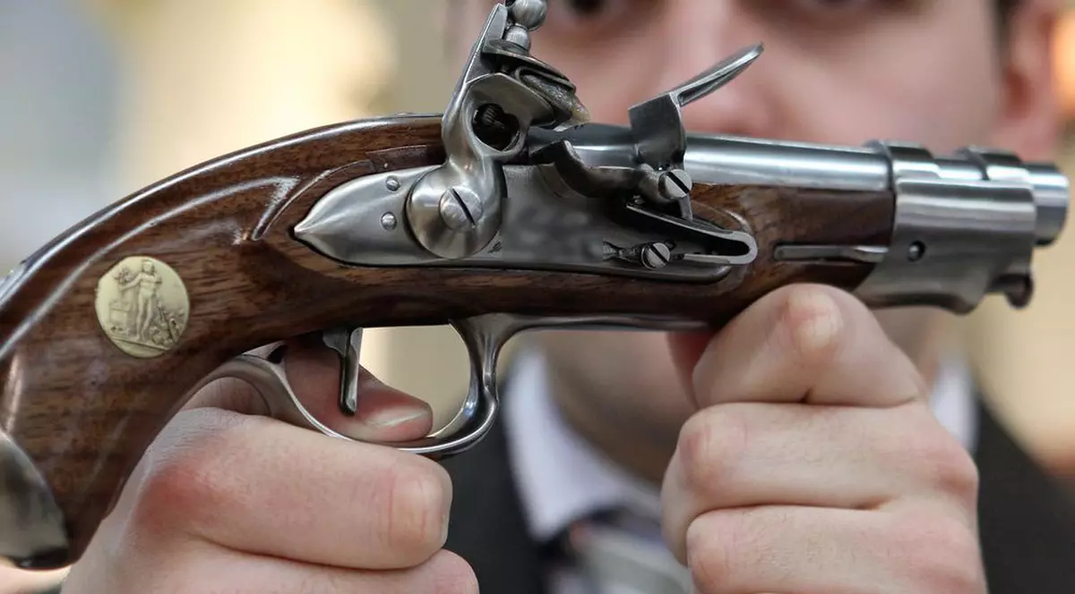 Românul împuşcat în cap în Italia a murit