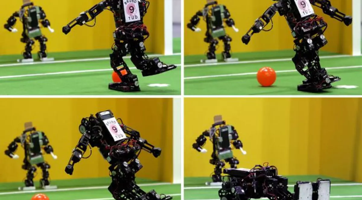 România, locul 3 la campionatul mondial de fotbal ... al roboţilor