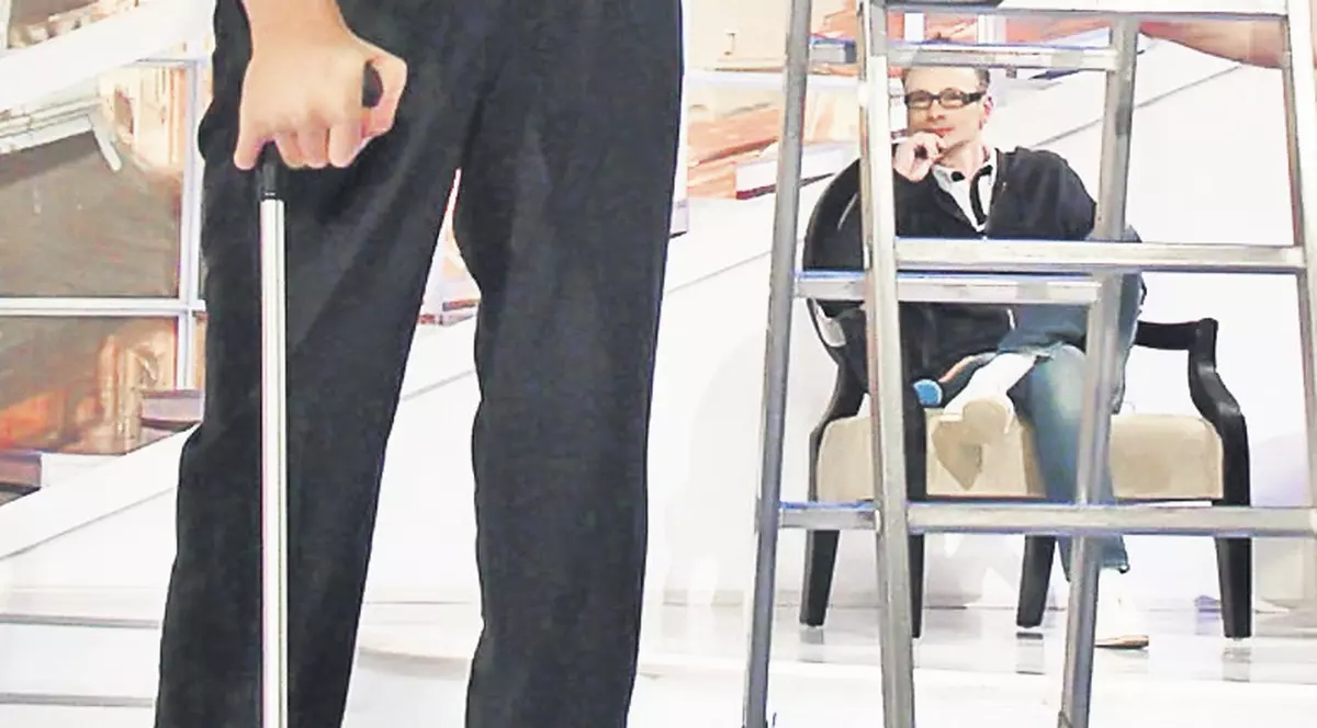 Sultan Kosen, cel mai înalt om din lume, vine după braşoveanca de 2 metri