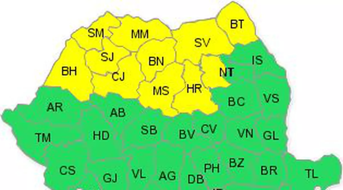 Cod galben de ploi pentru 11 judeţe