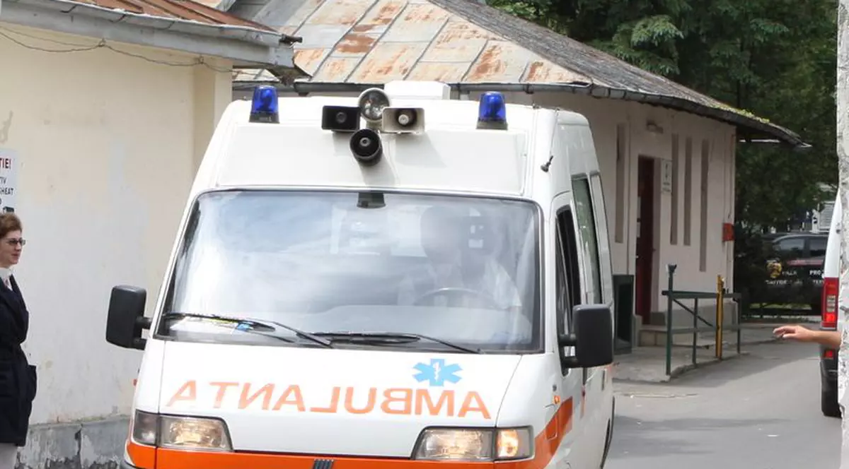 Accident grav la Oradea: Patru persoane, lovite de un camion pe trecerea de pietoni