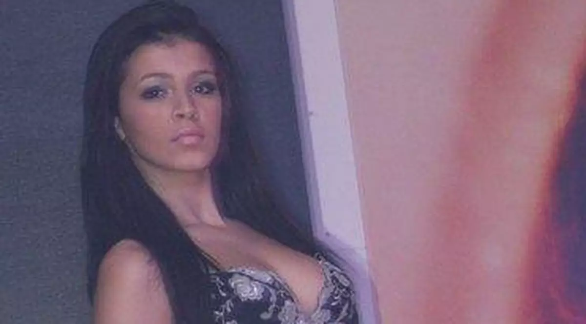 Moni Columbeanu are o soră geamănă? | Foto