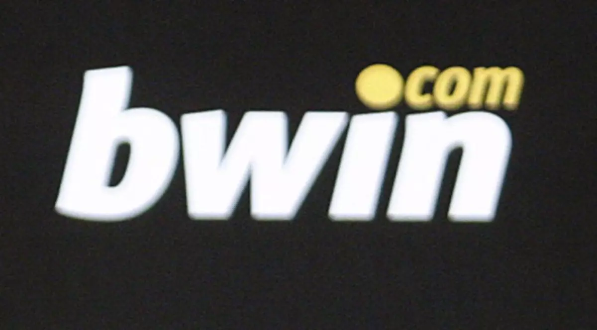 Bwin devine sponsor în Liga I