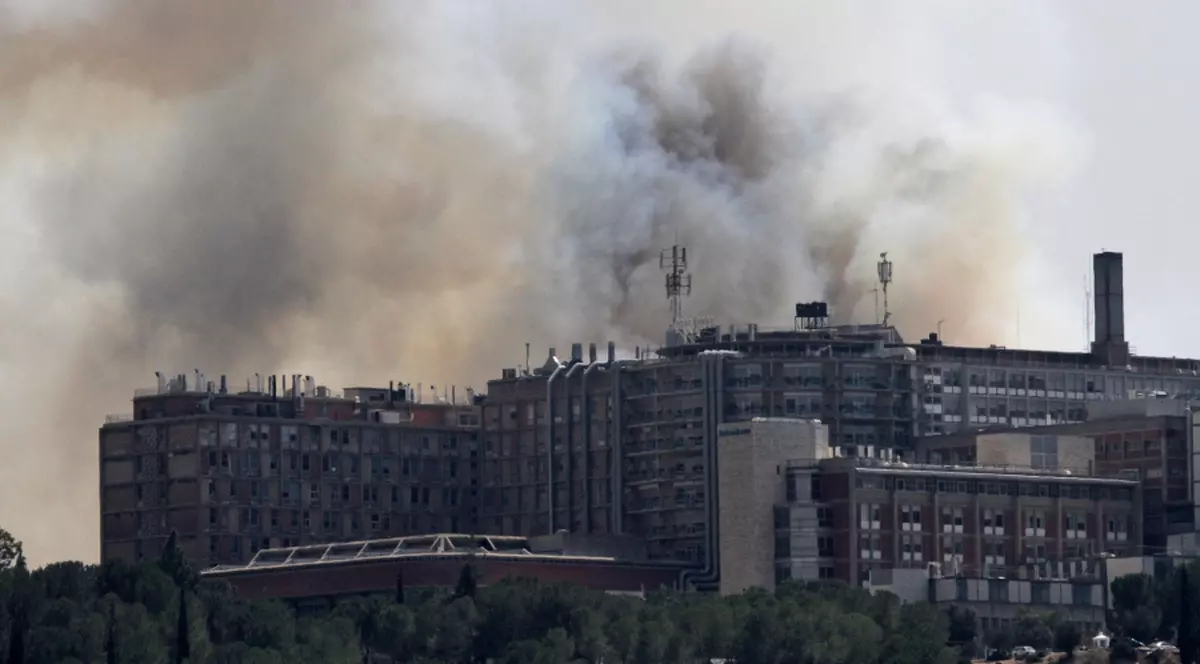 Foto | Două sate au fost evacuate din cauza unui incendiu 