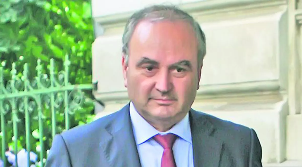 Fostul director al Electrica a fost şantajat cu escapadele amoroase