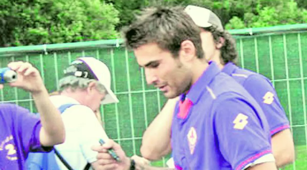 «Briliantul» este apărat de fani: «Aveţi grijă de Mutu!»