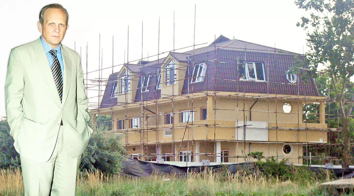 Stolo, ce supervilă ţi-ai tras la Olimp!