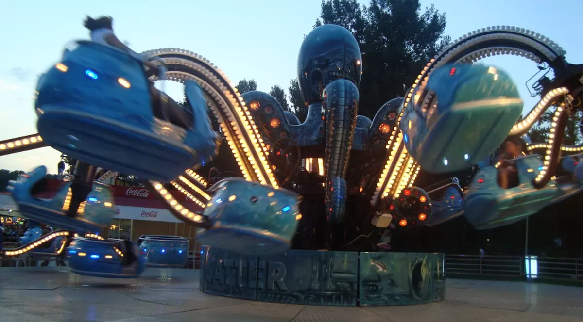 Uite cât te costă distracţiile la mare!