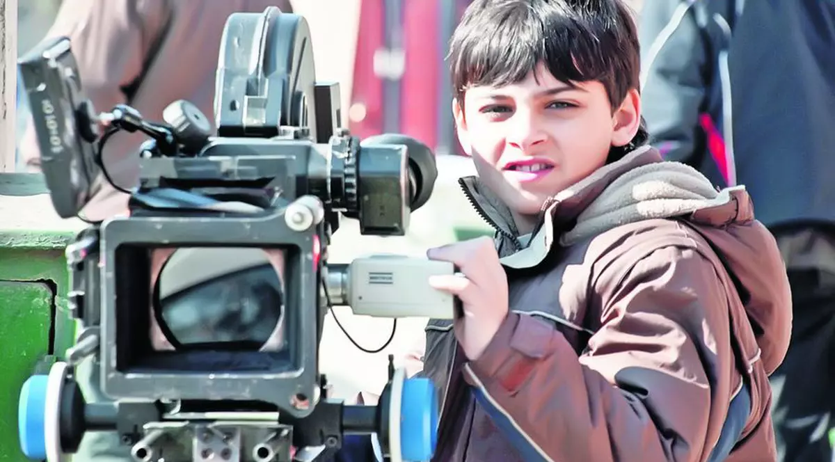 Manelist de 11 ani, star internaţional