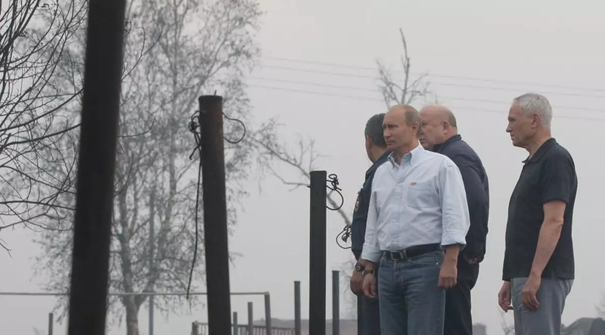 Rusia: 28 de morţi şi 550.000 de hectare de pădure devastate din cauza incendiilor provocate de caniculă 