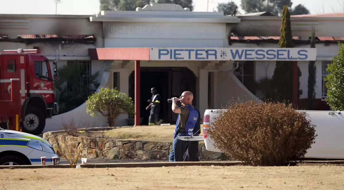 Incendiu într-un azil din Africa de Sud: 18 bătrâni au ars de vii 