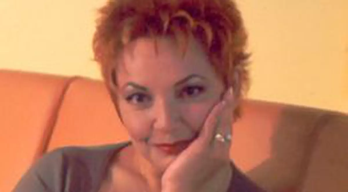 Mihaela Tatu va scrie cărţi de poveşti